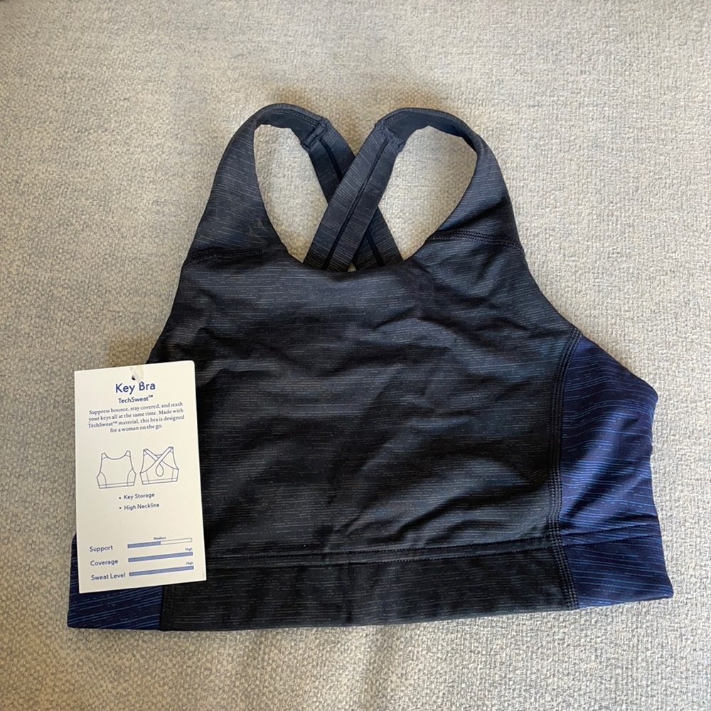 NWT - Outdoor Voices Key Sports Bra XS